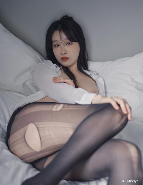 VOL.355 Lee Seol (이설)